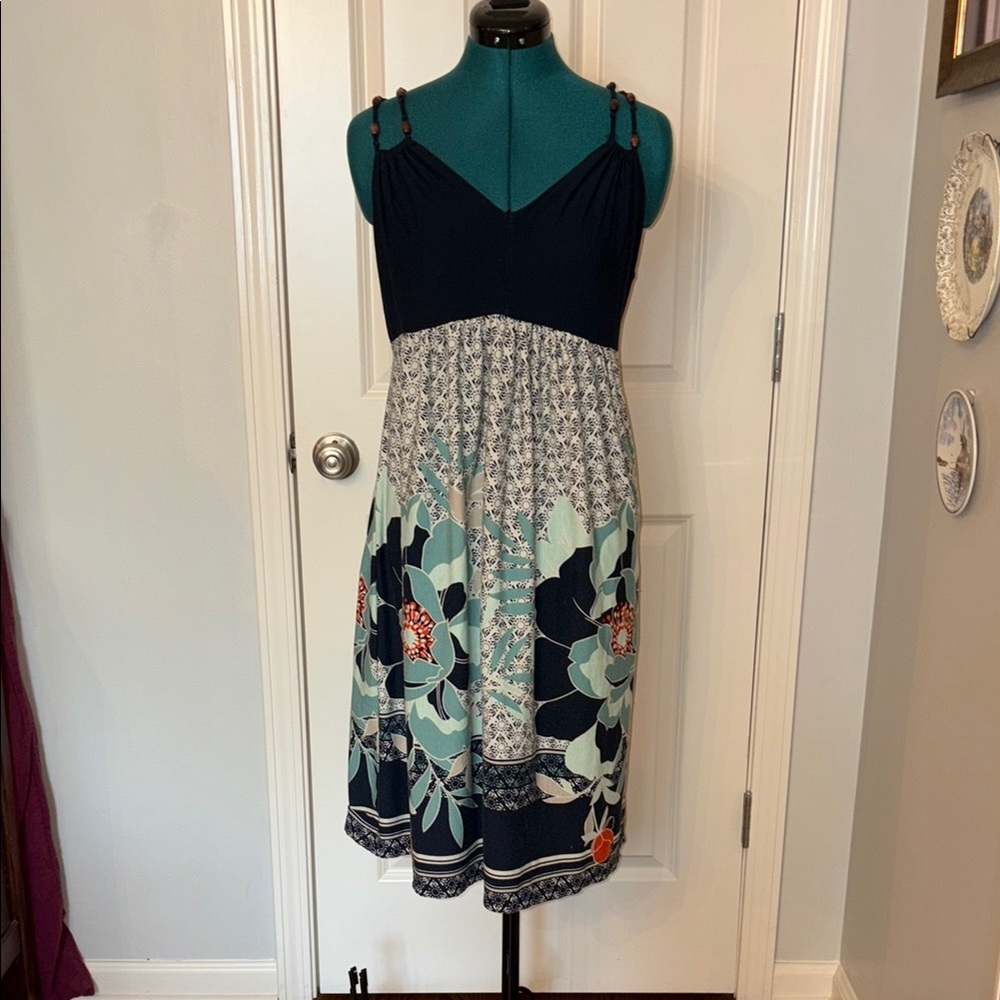 Liz Lange Blue and White Sleeveless Maternity Sundress